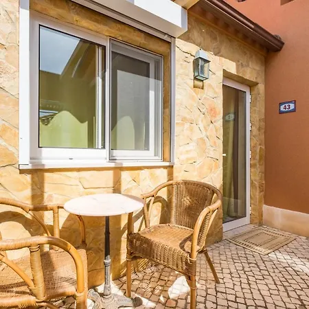 Apartment Vila Rosa Charming - Dom Dinis Group